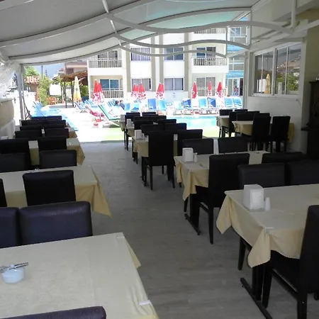 酒店 Long 马尔马里斯