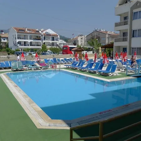 Long Hotel 3*