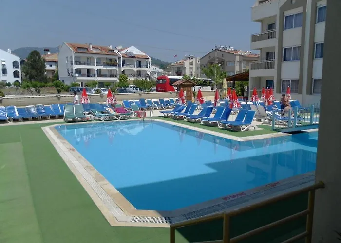 Long Hotel 3*